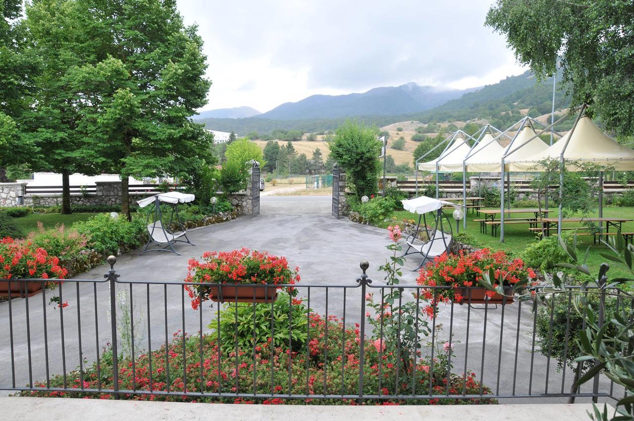 Hotel Edelweiss 佩斯卡塞罗利 外观 照片